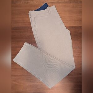 Men's Classic Tan Pants
